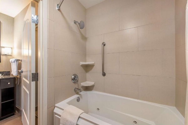 Homewood Suites By Hilton Oxnard/Camarillo image 23